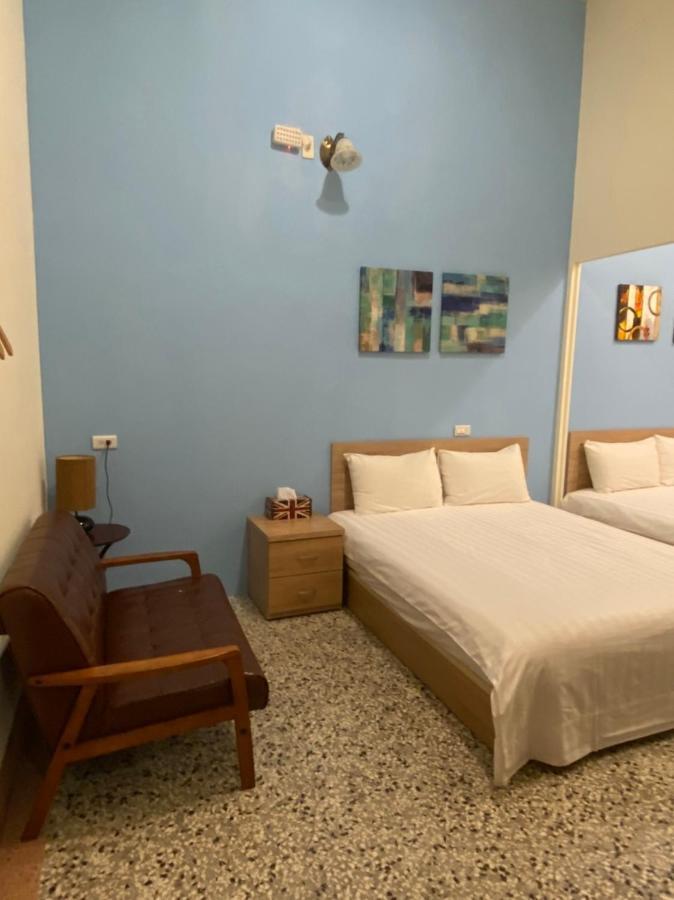 Freedom B&B Tainan Bagian luar foto